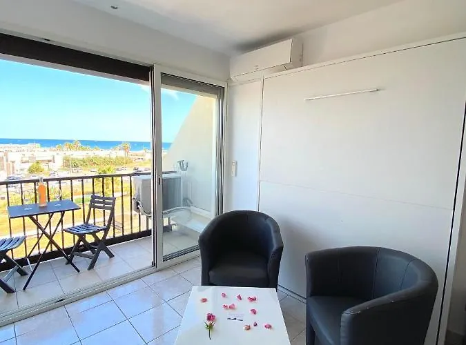 Appartement Héliopolis Village Naturiste *