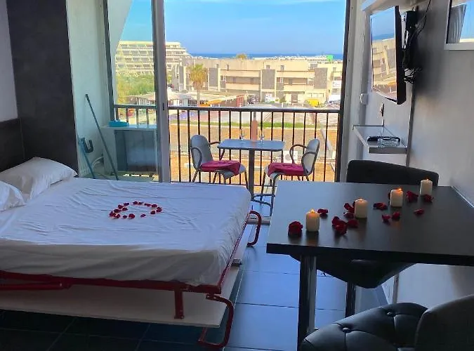 Heliopolis Village Naturiste Agde